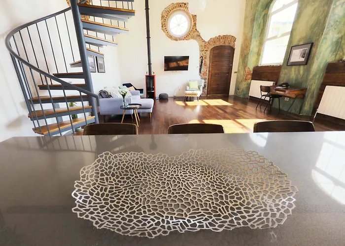 The Classroom, Patricks Square, Town * Wexford